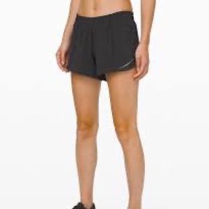 Lululemon Hotty hot running shorts